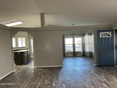 Home is ready to move in!! 2 Bedrooms and 2 baths. Home has a - photo 10