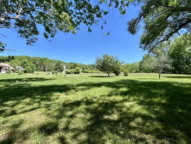 PRICE REDUCTION! Here it is! Huge, cozy home with 18+ acres on - photo 2