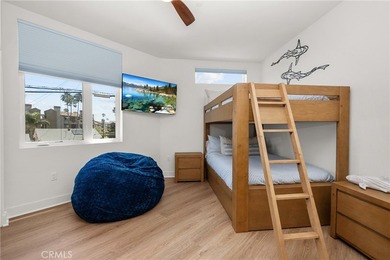 Enjoy an elevated coastal lifestyle in this modern - photo 15