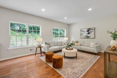 Introducing a very special luxury property where everything is - photo 18