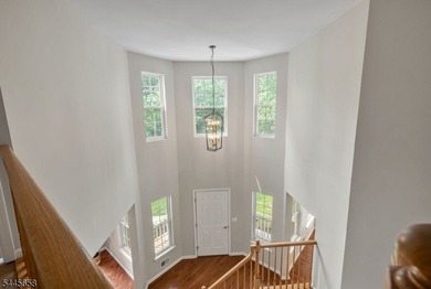 Introducing a very special luxury property where everything is - photo 25