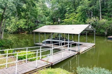 Experience the best of lake living with two homes on one - photo 31