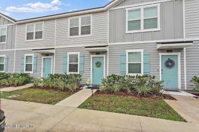 Lake Condo For Sale in Orange Park, Florida