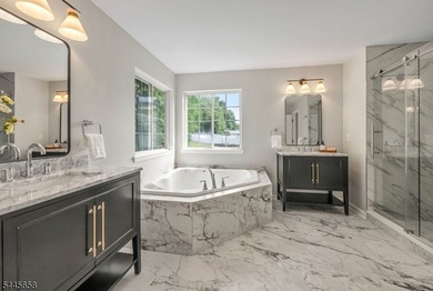 Introducing a very special luxury property where everything is - photo 34