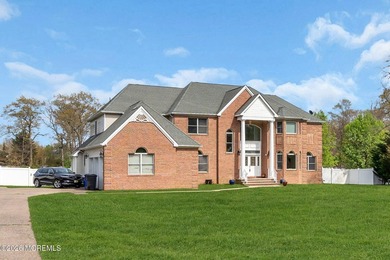 Welcome to a Toms River MASTER PIECE!! This home has been - photo 2
