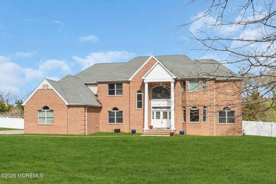 Welcome to a Toms River MASTER PIECE!! This home has been - photo 3