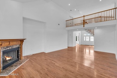 Welcome to a Toms River MASTER PIECE!! This home has been - photo 9