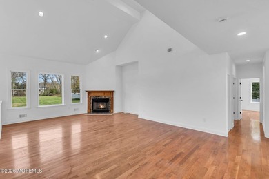 Welcome to a Toms River MASTER PIECE!! This home has been - photo 10