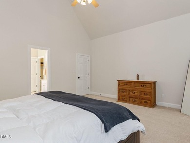 Welcome to this beautifully maintained 4-bedroom, 2.5-bath home - photo 16