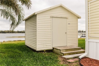 resort community If you love to fish or be on the water, many - photo 18