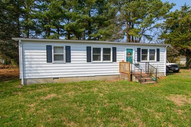 Enjoy the ease of one-level living in this charming 2-bedroom - photo 21