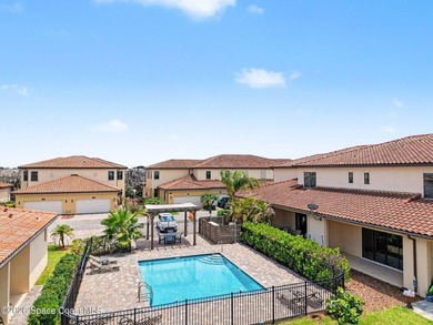 Welcome to Island Walk, one of the most sought-after gated - photo 22