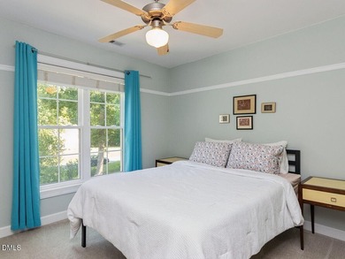 Welcome to this beautifully maintained 4-bedroom, 2.5-bath home - photo 26