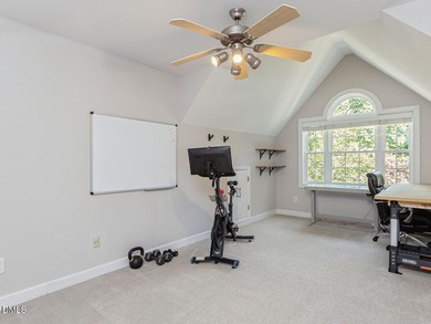 Welcome to this beautifully maintained 4-bedroom, 2.5-bath home - photo 30