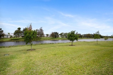 Welcome to this single-story residence in the Emery II community - photo 32