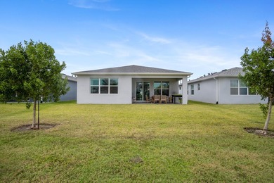 Welcome to this single-story residence in the Emery II community - photo 33