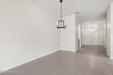 Welcome to Island Walk, one of the most sought-after gated - photo 33