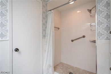 Welcome to your dream home in the prestigious Six Lakes Country - photo 34