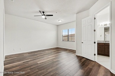 Welcome to Island Walk, one of the most sought-after gated - photo 36