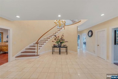 Custom-Built Stone & Masonry Stucco Tudor Manor, set on a prime - photo 4