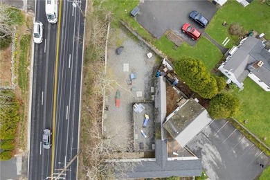 Unique opportunity to convert this property back to a - photo 7
