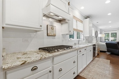 Set on a premium lagoon-view homesite with privacy both front - photo 9
