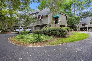 This spacious 3BR/2BA villa offers a layout that just makes - photo 1