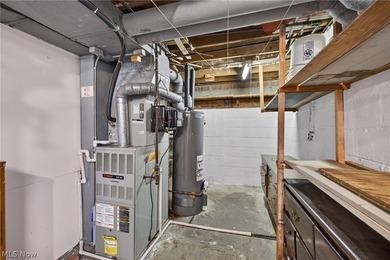 Well maintained 3 bed and 1 bath Cape-Cod. Includes dining room - photo 17