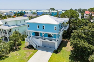 Welcome to 5 Tradewind Lane, a stunning coastal retreat in the - photo 1
