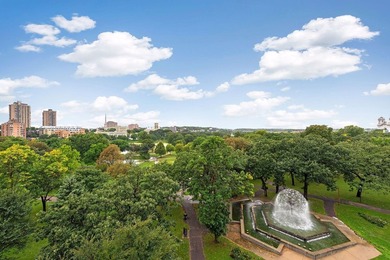 One-of-a-kind urban living in this exceptional two-story - photo 38
