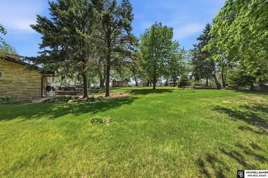 ACREAGE LIVING without leaving Lincoln! This rare 1+ acre - photo 39