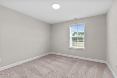 Welcome to 137 Evergreen Forest Drive, located in the highly - photo 40