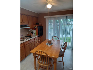 Wonderfully maintained 2 bedroom, 1 bath lakefront ranch located - photo 4