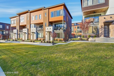 Lake Townhome/Townhouse For Sale in Coeur d Alene, Idaho