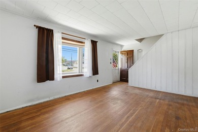 Welcome To This Spacious 4-Bedroom, 2-Bath Home In Merrick - photo 5
