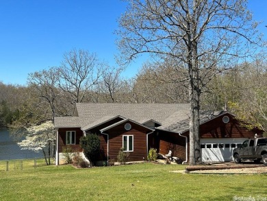Lake Omaha Home For Sale in Cherokee Village Arkansas