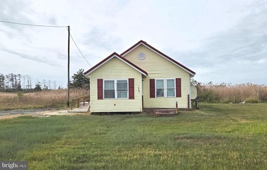 Affordable 3-bedroom, 1-bath home situated on 13+ acres across - photo 3