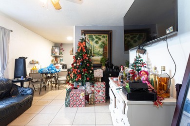 ATTENTION INVESTORS! Prime Location in Delray Beach! With many - photo 19