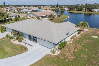 (private lake, pond, creek) Home For Sale in Sun City Center Florida