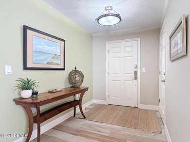 Move-in ready and offered at an improved price this amazing 6th - photo 8
