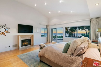 Set within the prestigious enclave of Malibu Country Estates - photo 15