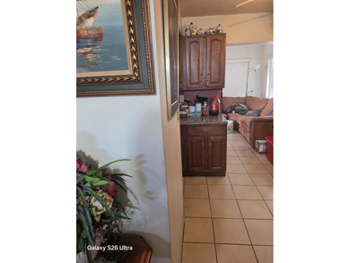Beautiful 2/2 in Tamarac. Step inside to find an inviting open - photo 4