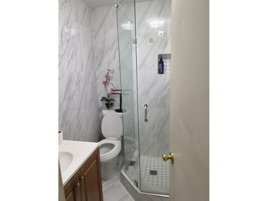 Beautiful 2/2 in Tamarac. Step inside to find an inviting open - photo 10