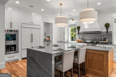 LAKEFRONT BUILDER'S PERSONAL HOME IN REYNOLDS LAKE OCONEE where - photo 30