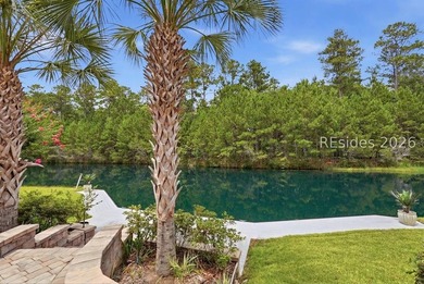 Waterfront Luxury in Latitude Lakes! Welcome to 165 Topside E in - photo 2