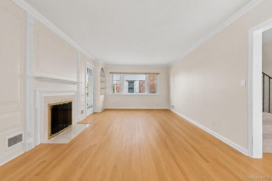Welcome to 530 Washington Boulevard, a beautifully maintained - photo 10