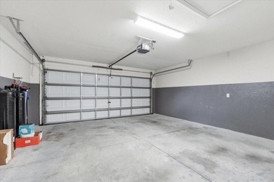 Under contract-accepting backup offers. You're not going to find - photo 39