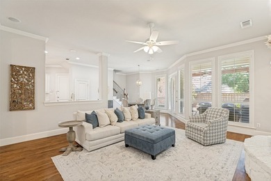 Custom 4300+ sq ft Darling Home on an oversized lot where every - photo 4