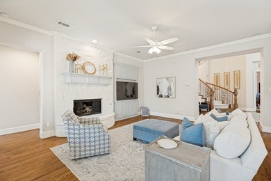 Custom 4300+ sq ft Darling Home on an oversized lot where every - photo 7