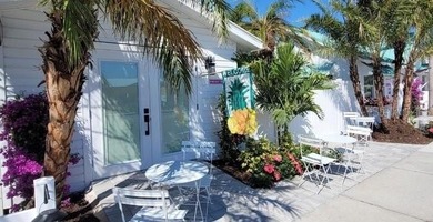 LOCATION, LOCATION, LOCATION! Rare commercial/residential - photo 6